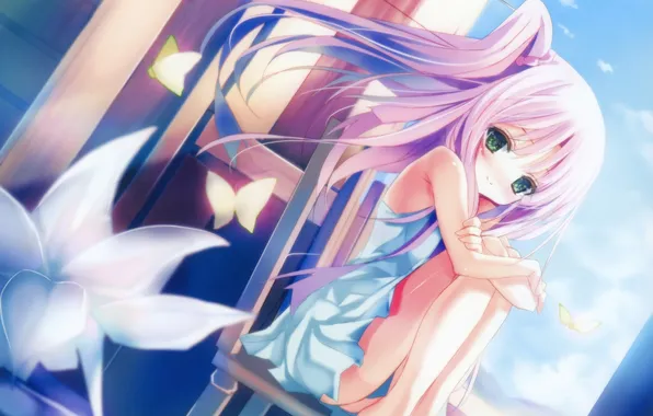 Небо, девушка, цветы, улыбка, ветер, бабочка, платье, локоны