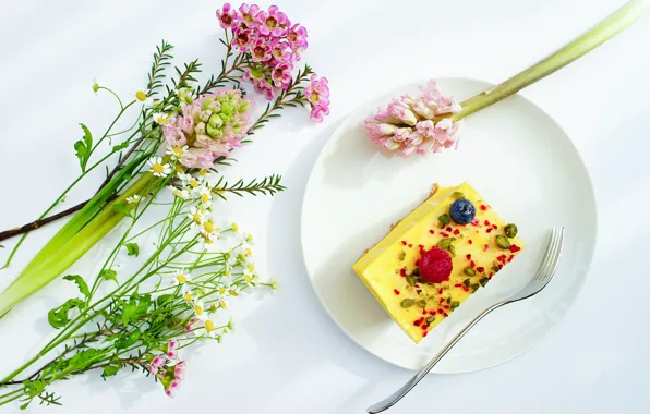 Картинка цветы, ягоды, букет, пирожное, орехи, десерт