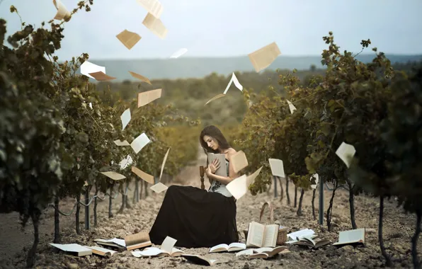 Картинка девушка, книги, виноградник