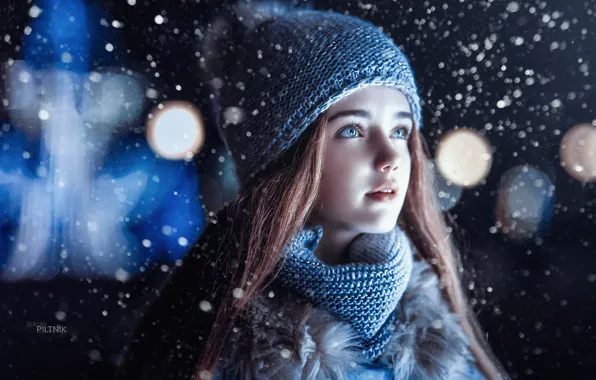 Картинка зима, взгляд, снег, шапка, девочка, Sergey Piltnik