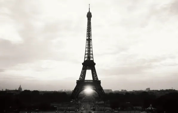 Картинка небо, city, город, эйфелева башня, париж, ч/б, франция, paris