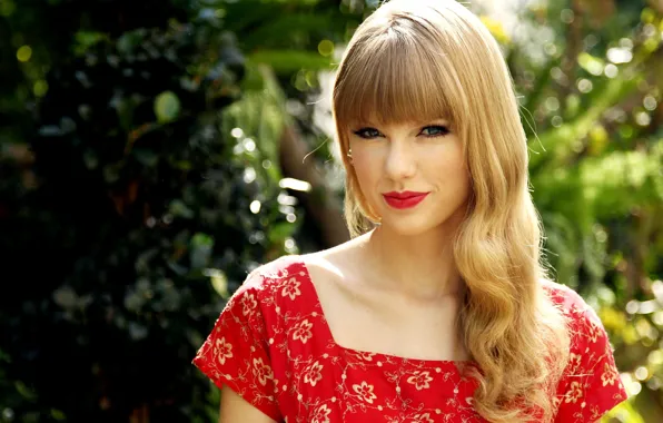 Картинка красное, портрет, платье, помада, певица, Taylor Swift, солнечно