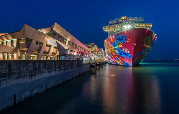 Картинка Singapore, Marina Bay, Cruise Centre, Genting Dream dock