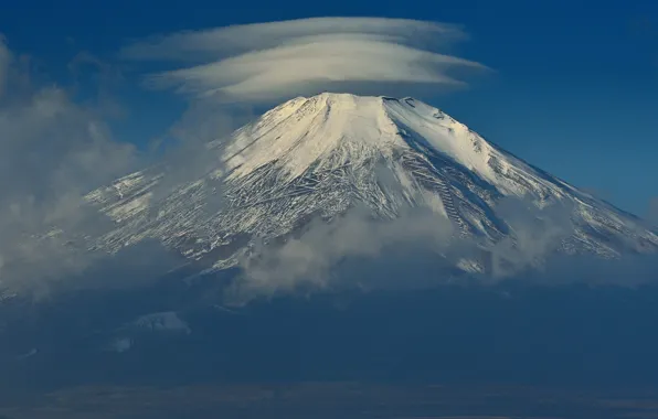 Картинка небо, облака, Япония, гора Фудзияма