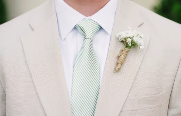 Цветы, костюм, галстук, жених
