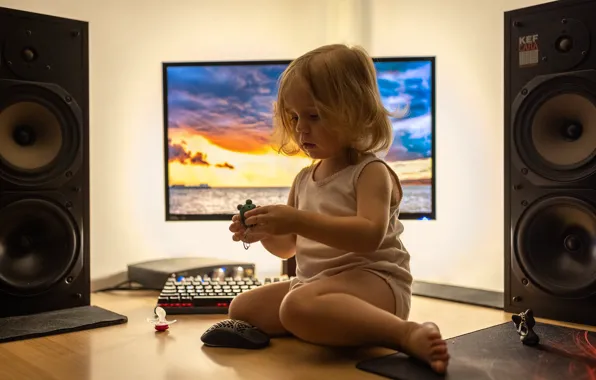 Computer, children, speakers