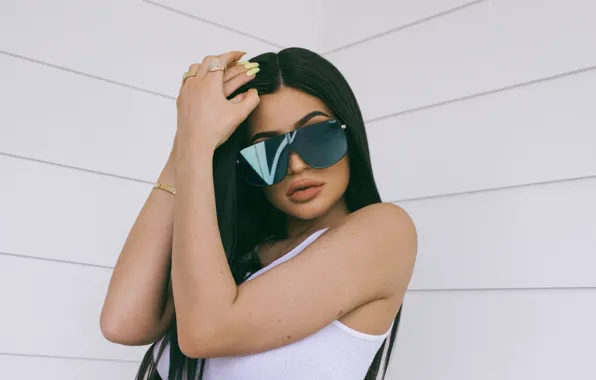 Модель, очки, Kylie Jenner, реалити-шоу, Кайли Дженнер