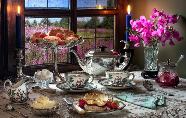 Цветы, стиль, ягоды, свечи, чайник, окно, клубника, чашки
