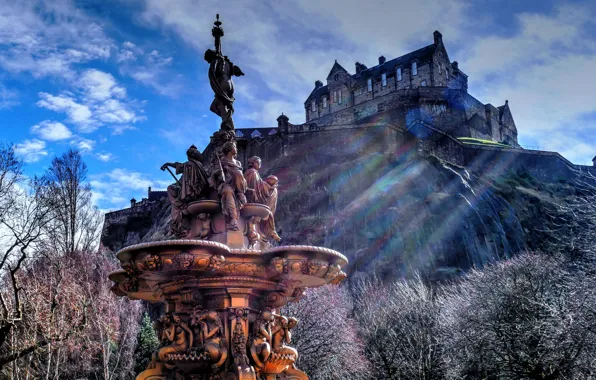 Картинка деревья, замок, Шотландия, холм, фонтан, Scotland, Эдинбург, Edinburgh