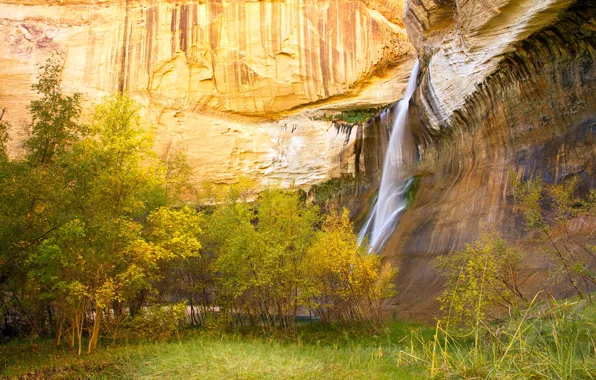 Картинка осень, деревья, горы, скалы, водопад, поток