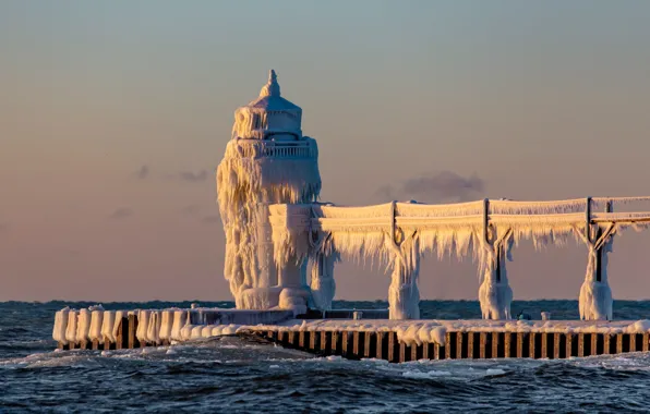 Зима, море, волны, небо, свет, снег, мост, маяк