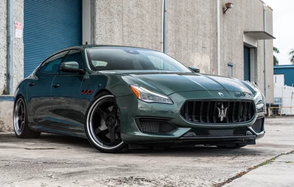 Maserati, Sedan, Sportcar, Maserati Quattroporte