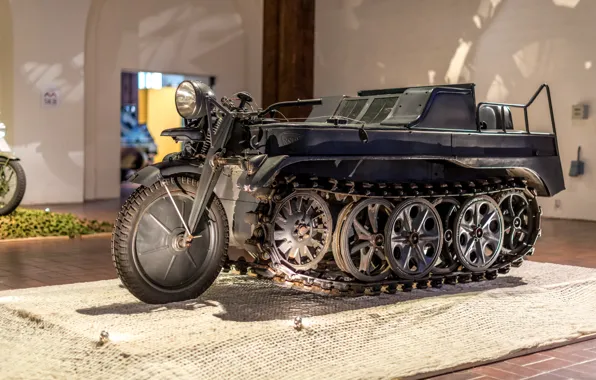 Германия, музей, Вторая мировая война, экспонат, Kettenkrad HK 101, SdKfz 2, полугусеничный мотоцикл
