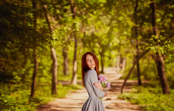 Картинка девушка, цветы, аллея