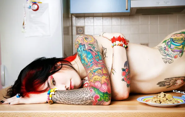 Девушка, пирсинг, тату, кухня, татуировки, girls, pin up, пин ап
