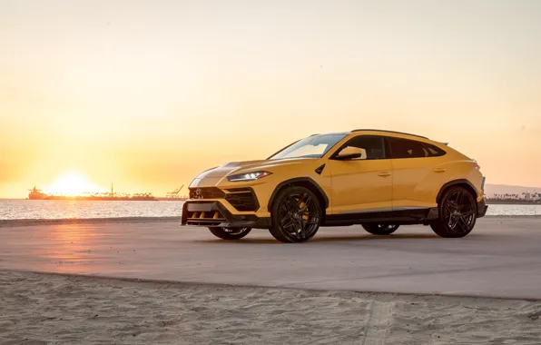 Картинка Lamborghini, Sunset, Yellow, SUV, Urus, VAG