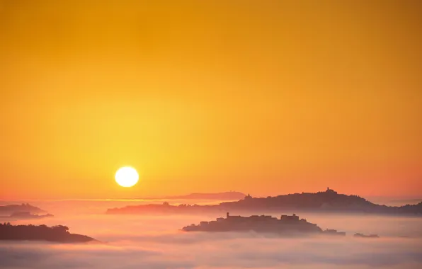 Картинка солнце, туман, восход, утро, Италия, Марке