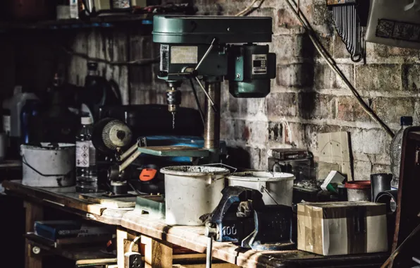 Tools, workshop, mounted Cheeser table