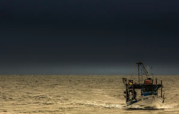 Storm, sea, fisherman, fisher boat