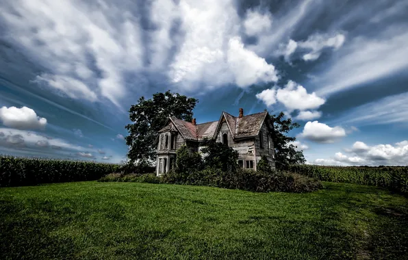Картинка Sky, Abandoned Farmhouse, Dilapidated Drama, Talbot Trail
