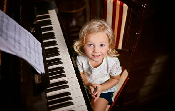 Картинка ноты, девочка, пианино