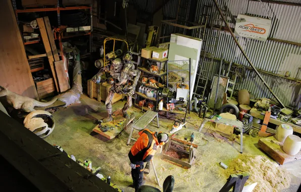 Wood, artist, creature, tools, sculpture, workshop, DOOM, chainsaws