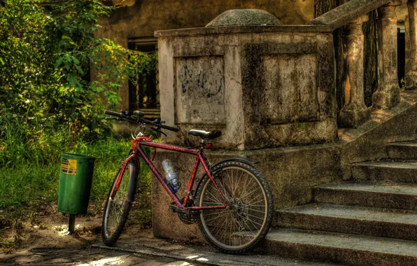 Красный, велосипед, лестница, bicycle, ожидает хозяина