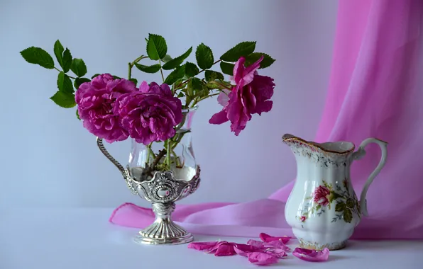 Картинка цветы, роза, лепестки, ваза, кувшин, натюрморт