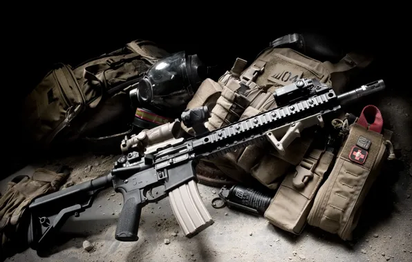 Картинка граната, противогаз, BCM, штурмовая винтовка, боекомплект