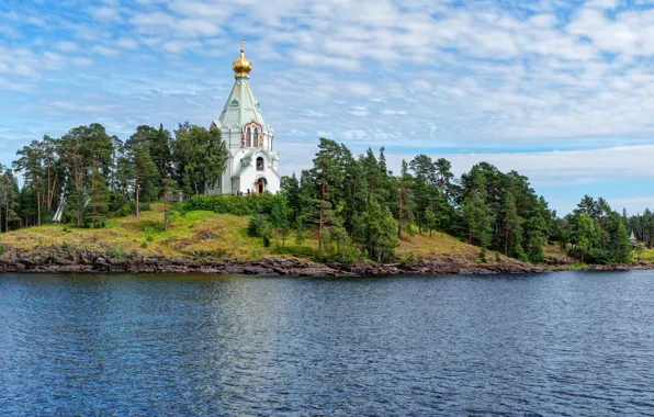 Небо, облака, деревья, озеро, камни, берег, церковь, Карелия