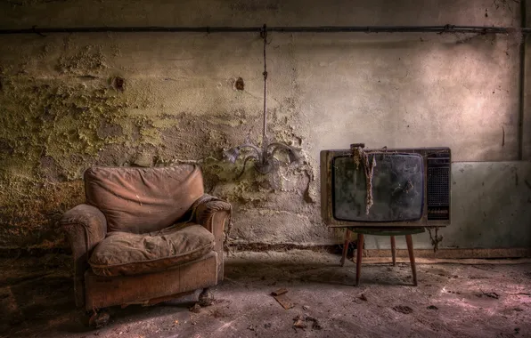 Картинка комната, кресло, телевизор