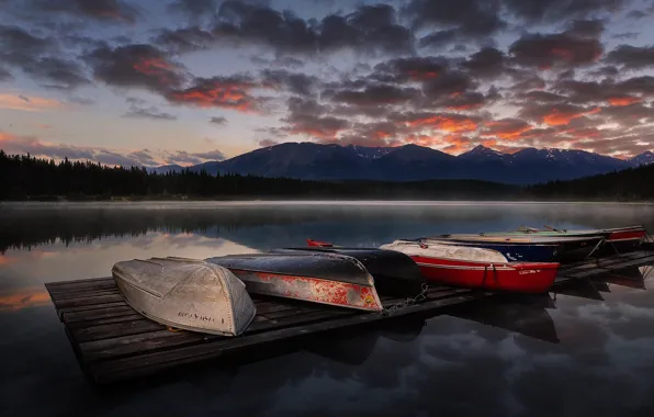 Картинка пейзаж, закат, горы, природа, озеро, лодки