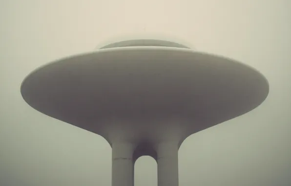 Туман, тарелка, объект