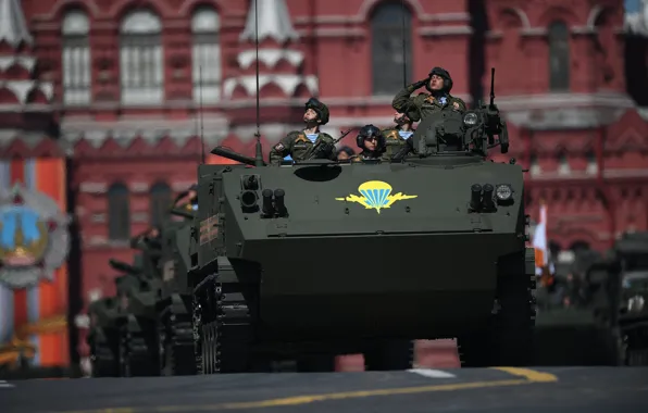 Ракушка, парад, 9 мая, БТР-МДМ, десантируемый бронетранспортёр