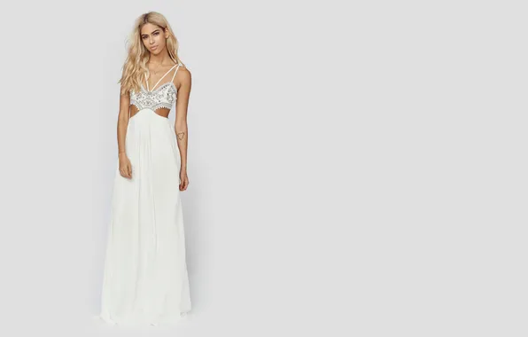 Картинка girl, dress, woman, young, beautiful, model, blonde, cute
