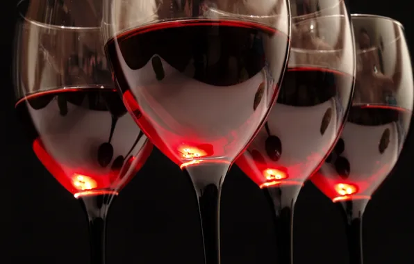 Картинка стекло, отражение, вино, красное, бокалы, черный фон