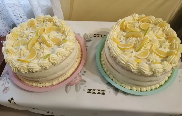 Cake, orange, whipped cream