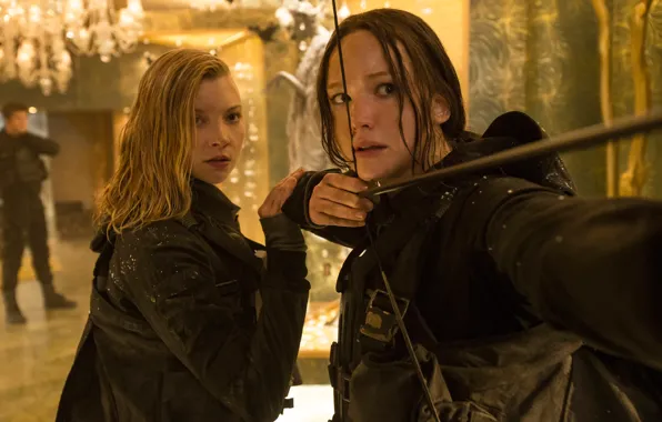 Картинка Cressida, Jennifer Lawrence, Katniss Everdeen, Natalie Dormer, Голодные игры:Сойка-пересмешница, The Hunger Games:Mockingjay - Part-2
