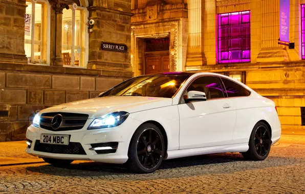 Картинка Mercedes-Benz, Ночь, Белый, Машина, Мерседес, Desktop, Light, Car