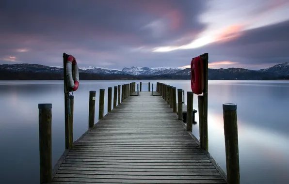 Ночь, мост, озеро