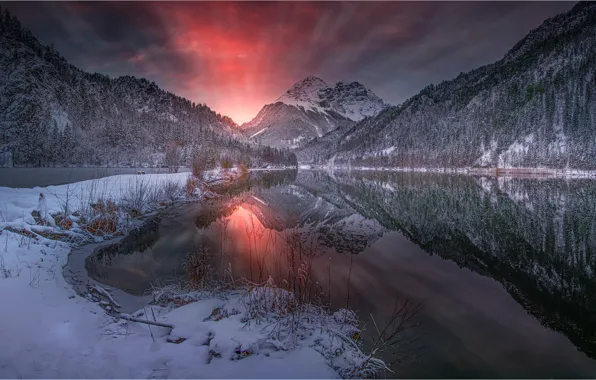 Картинка зима, лес, небо, закат, горы, озеро, отражение