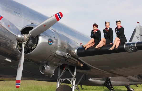 Девушки, военно-транспортный самолёт, Skytrooper, C-53D
