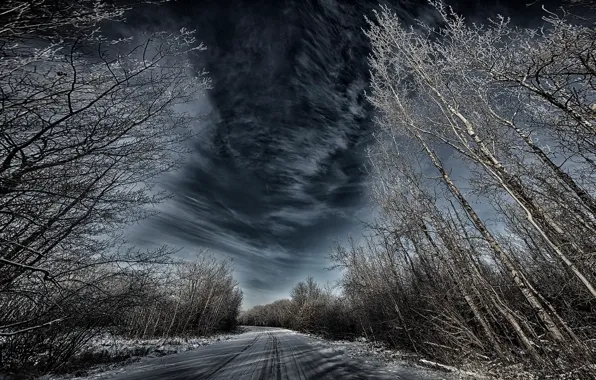 Картинка зима, дорога, лес, небо