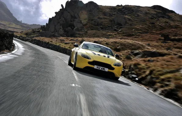 Aston Martin, V12, 2014, Vantage S