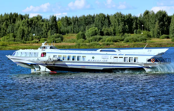 Теплоход, речной, на подводных крыльях