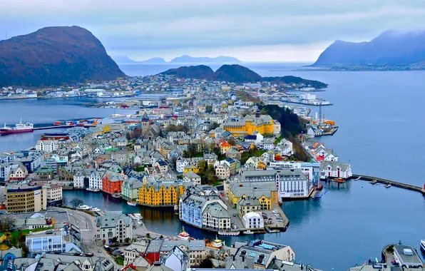 Картинка горы, здания, порт, Норвегия, панорама, Norway, фьорд, Alesund