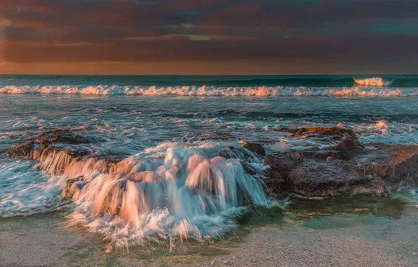 Море, волны, пляж