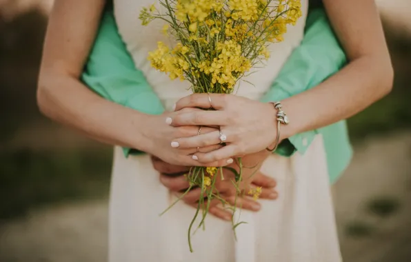 Цветы, букет, желтые, руки, кольцо