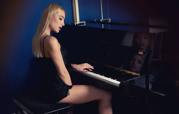 Long hair, piano, model, reflection, sexy woman, photoshoot, posing, black lingerie