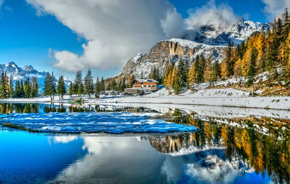 Картинка осень, снег, деревья, горы, озеро, дом, отражение, Италия